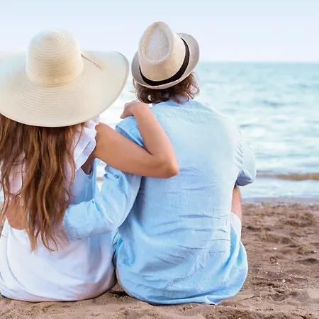 Whale & Apartamento Dziwnów